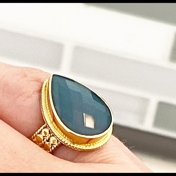 Anna Beck Teardrop Blue Quartz Gold & Silver Ring - Picture 9 of 11